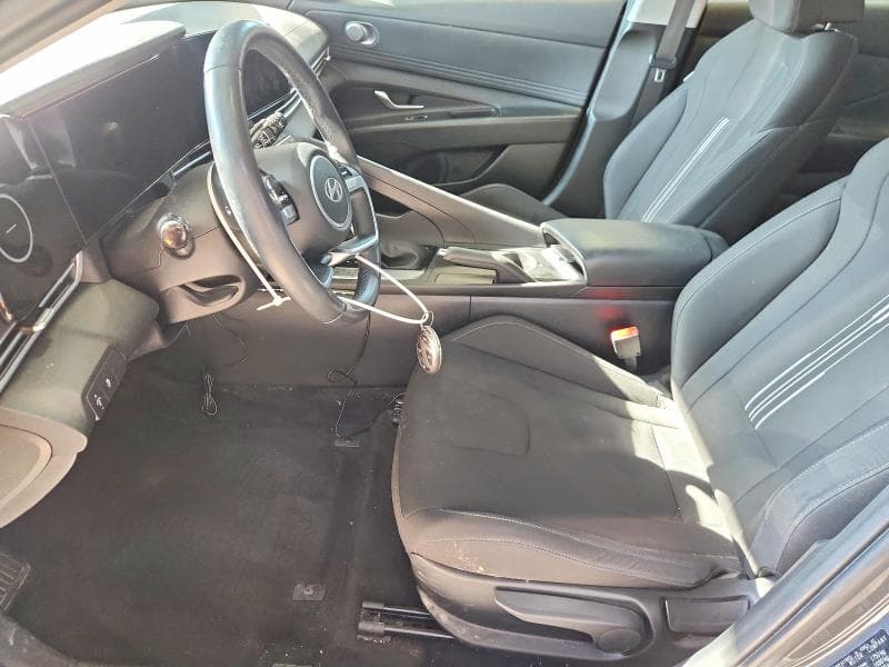 2024 HYUNDAI ELANTRA SEL 7