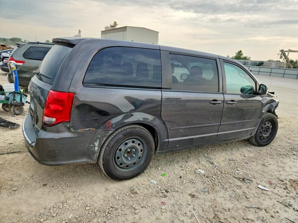 2017 DODGE GRAND CARAVAN SE 3