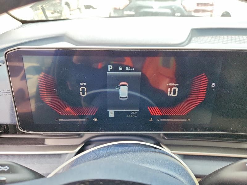 2026 KIA CARNIVAL EX 9