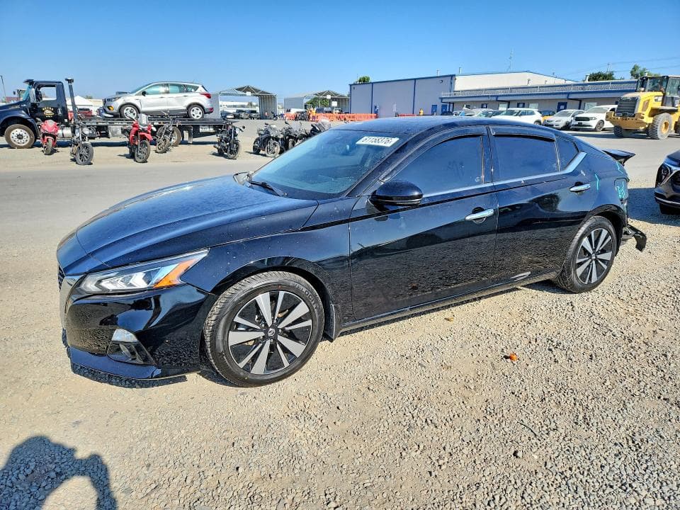2020 NISSAN ALTIMA SV - 1