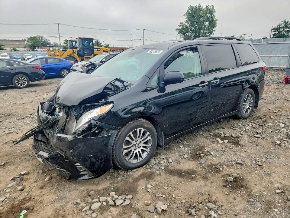 2020 TOYOTA SIENNA XLE 8-PASSENGER - 1