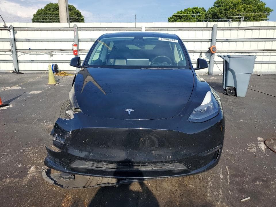 2022 TESLA MODEL Y 5