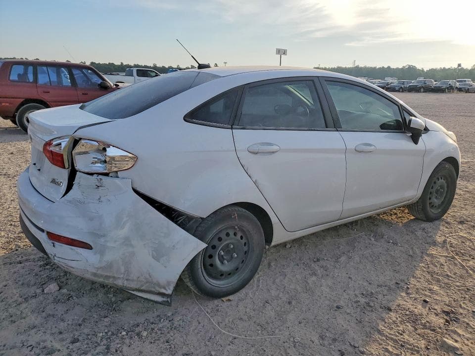 2018 FORD FIESTA S 3