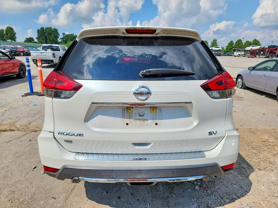 2018 NISSAN ROGUE SV 6