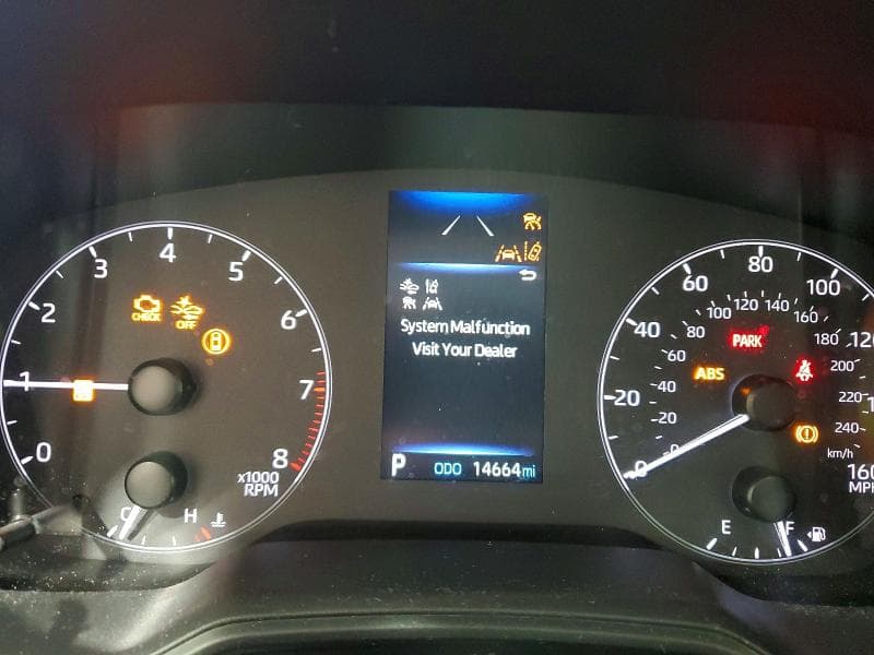 2024 TOYOTA COROLLA LE 9
