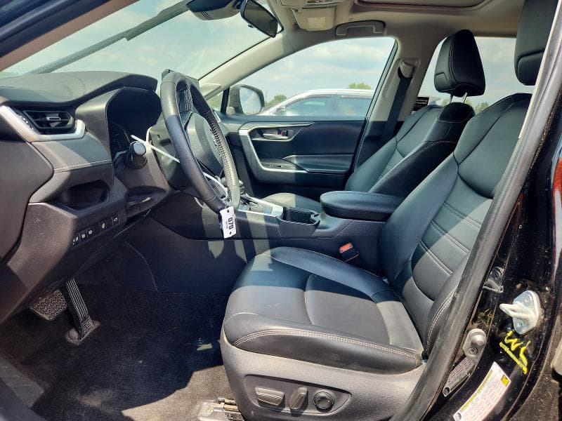 2024 TOYOTA RAV4 XLE PREMIUM 7
