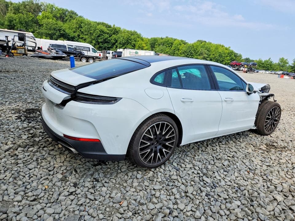 2024 PORSCHE PANAMERA BASE 3