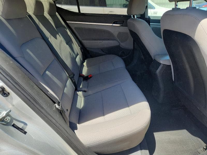 2019 HYUNDAI ELANTRA SE 10