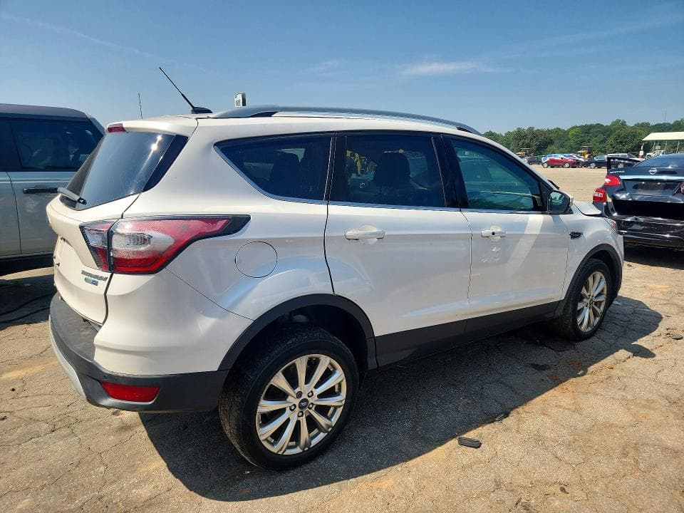2017 FORD ESCAPE TITANIUM 3