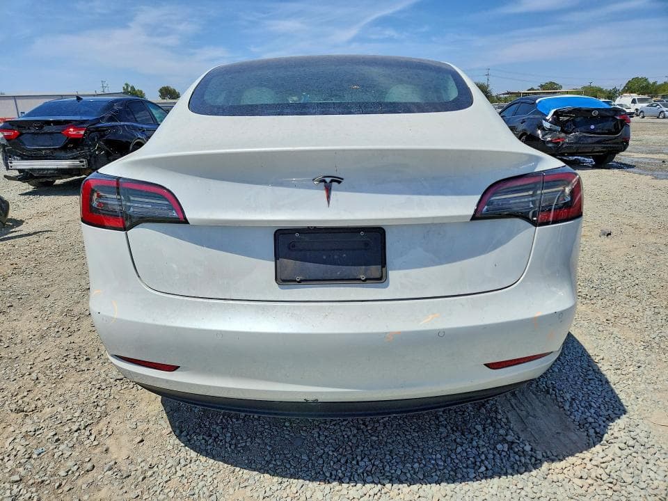 2021 TESLA MODEL 3 6