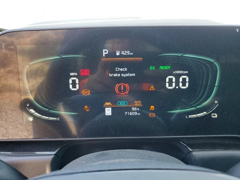 2023 KIA NIRO SX 9