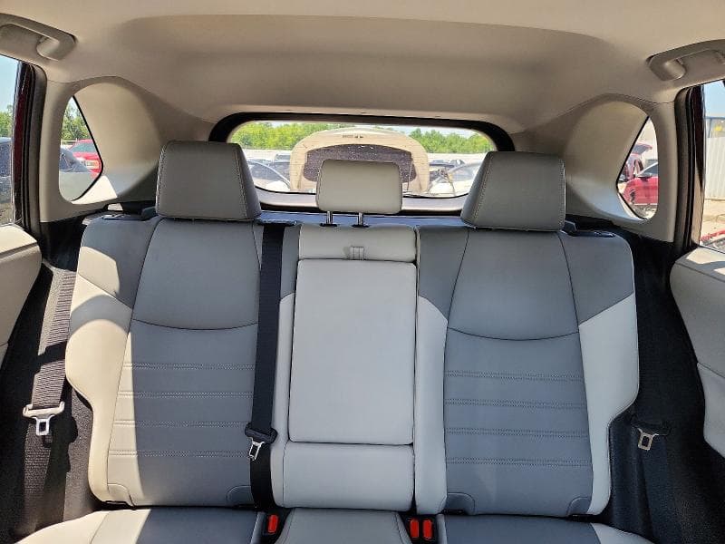2021 TOYOTA RAV4 XLE PREMIUM 10