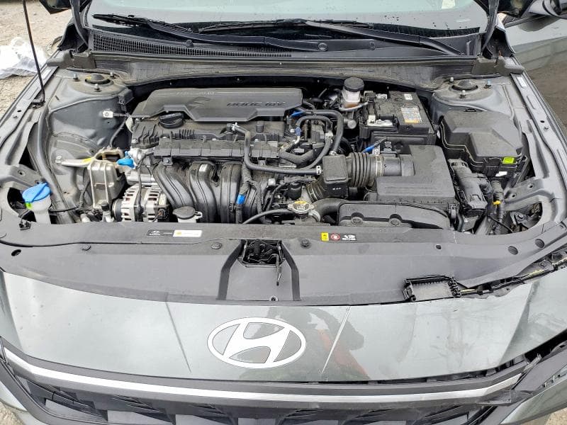 2025 HYUNDAI ELANTRA SEL SPORT 11
