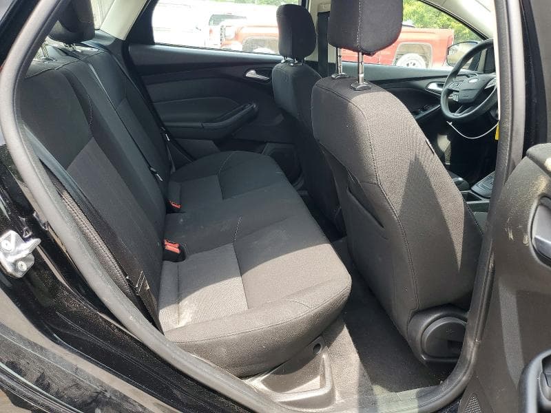 2018 FORD FOCUS SE 10