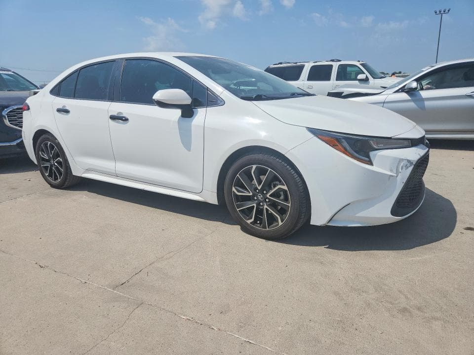 2020 TOYOTA COROLLA LE 4