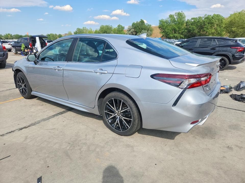 2023 TOYOTA CAMRY SE 2
