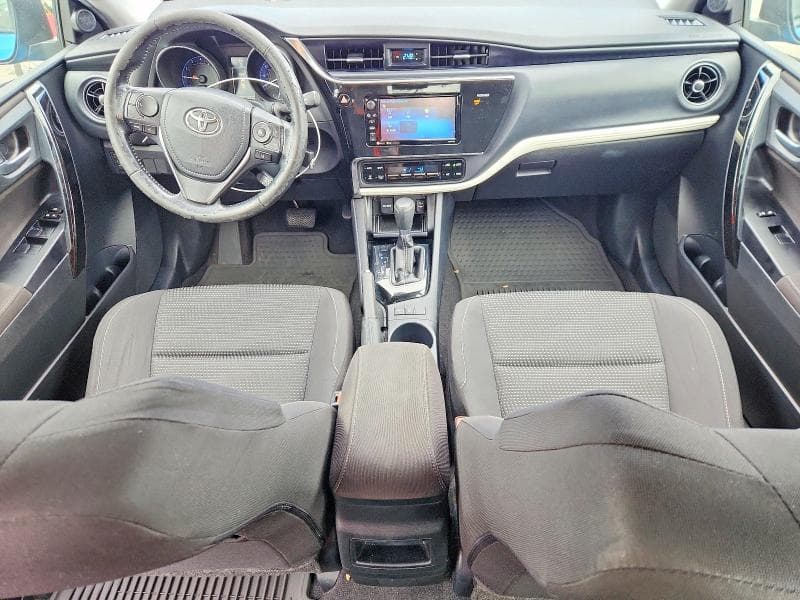 2017 TOYOTA COROLLA IM BASE 8