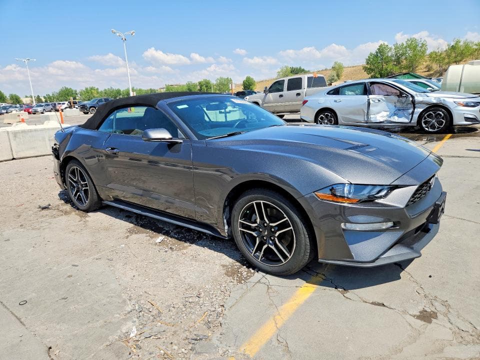 2018 FORD MUSTANG 4