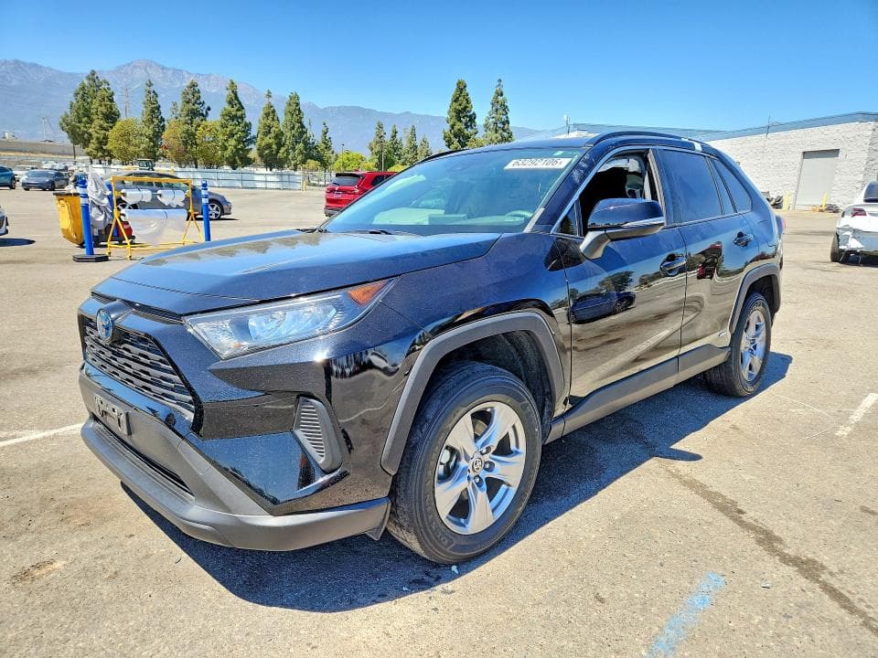2022 TOYOTA RAV4 LE - 1