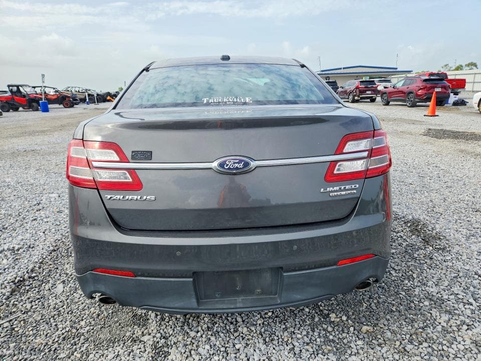 2017 FORD TAURUS LIMITED 6