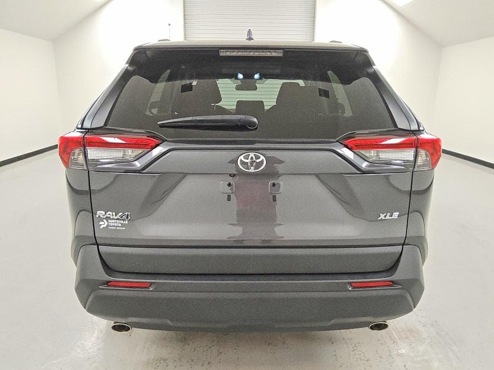 2024 TOYOTA RAV4 XLE 6
