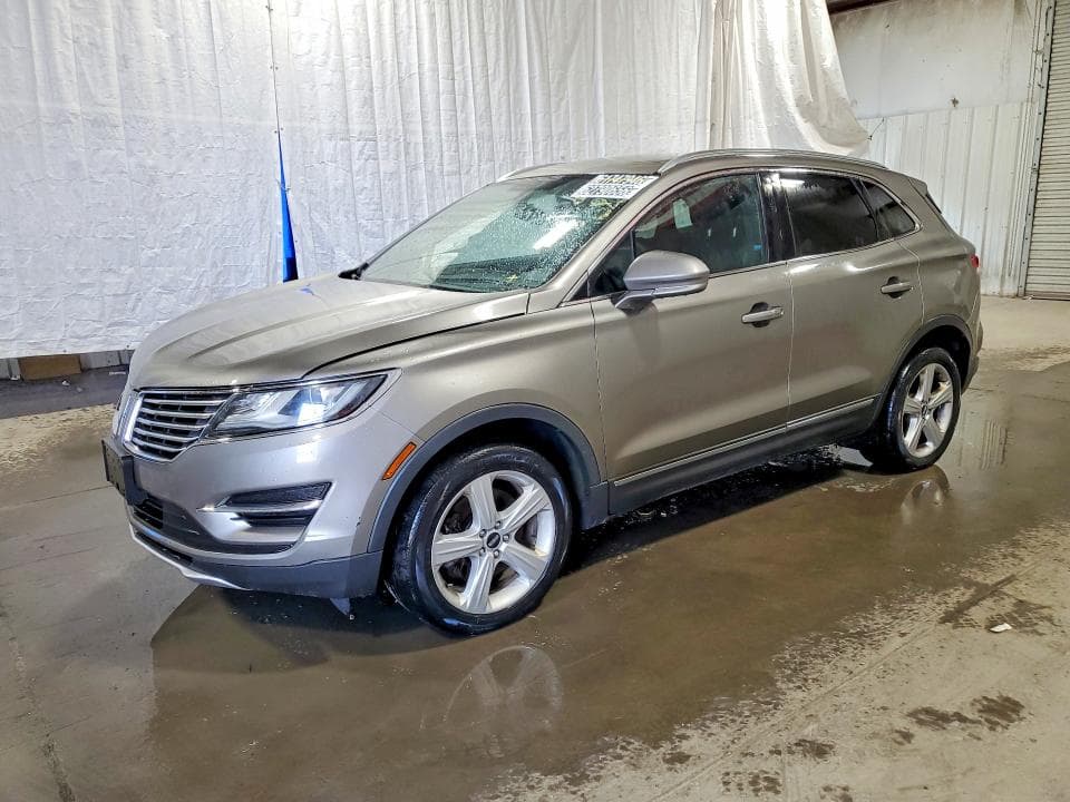 2017 LINCOLN MKC PREMIERE - 1