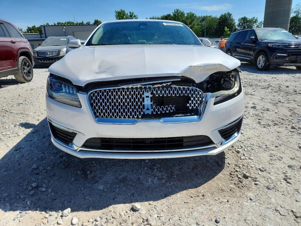 2017 LINCOLN MKZ RESERVE 5