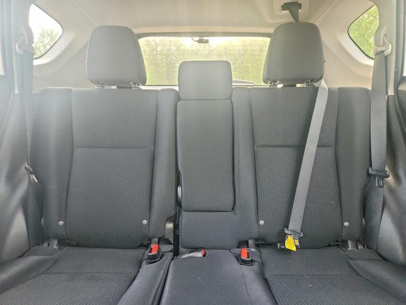 2018 TOYOTA RAV4 LE 10