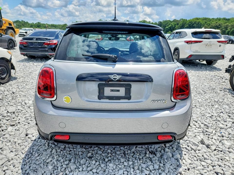 2024 MINI COOPER SE 6