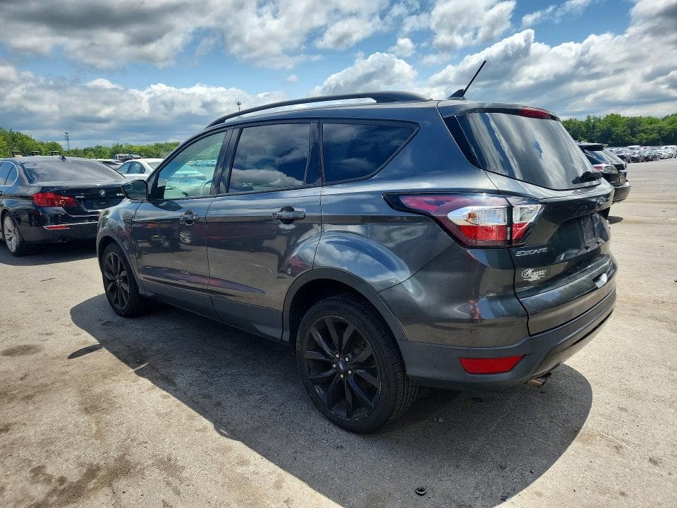 2018 FORD ESCAPE SE 2