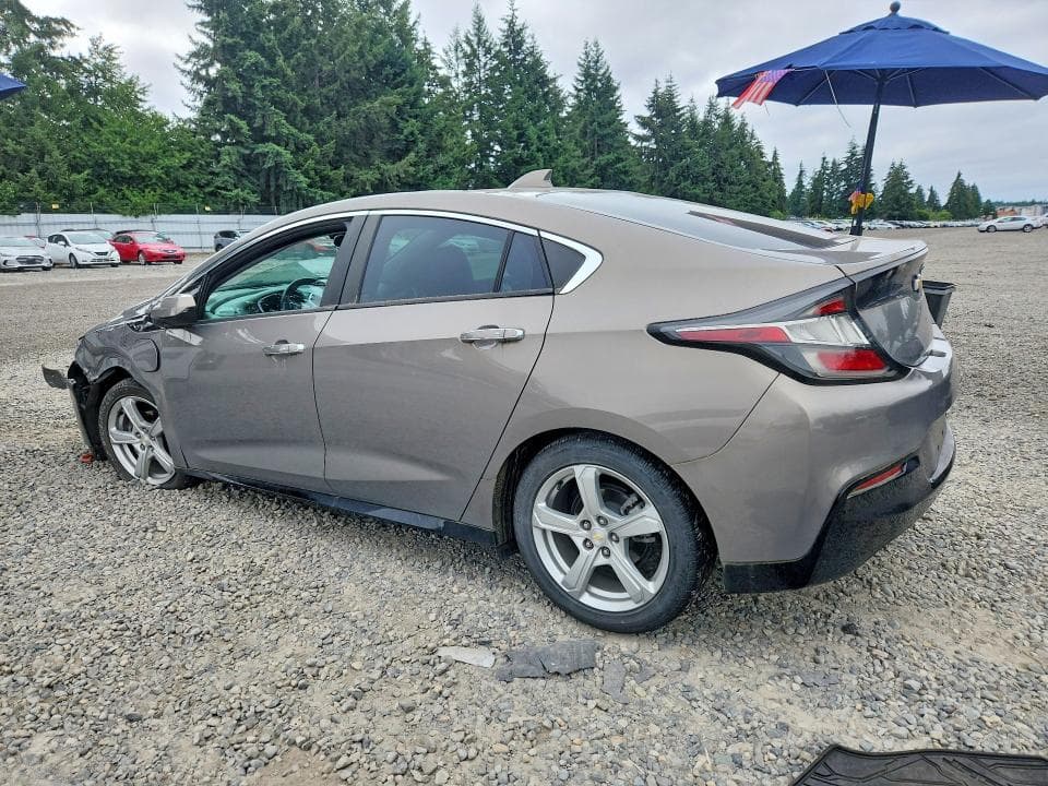2017 CHEVROLET VOLT LT 2