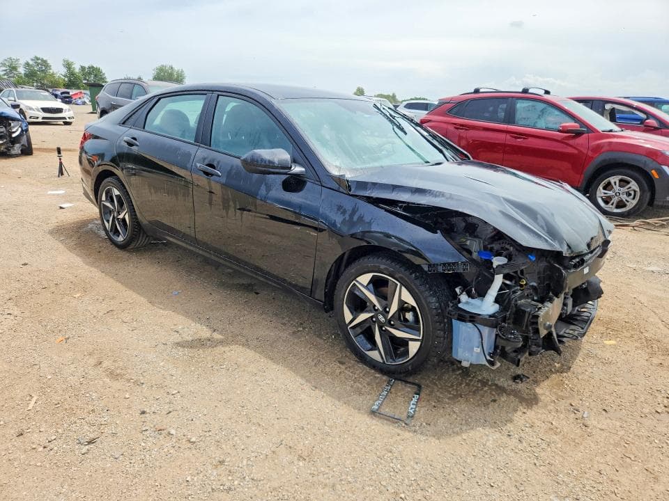 2023 HYUNDAI ELANTRA SEL 4