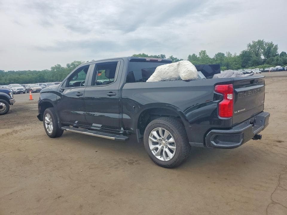 2024 CHEVROLET SILVERADO C1500 CUSTOM 2