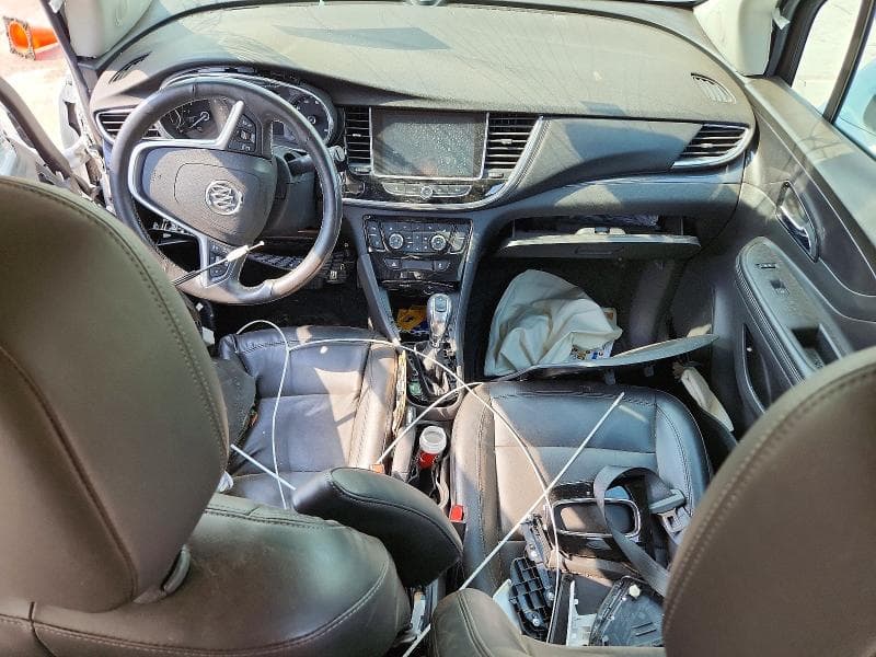 2019 BUICK ENCORE ESSENCE 8
