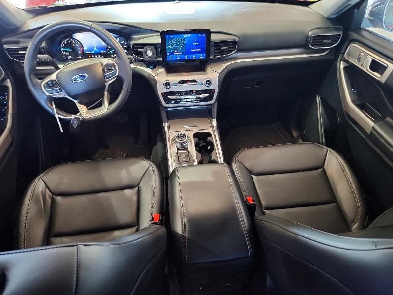 2023 FORD EXPLORER XLT 8