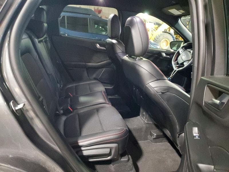 2025 FORD ESCAPE ST LINE 11