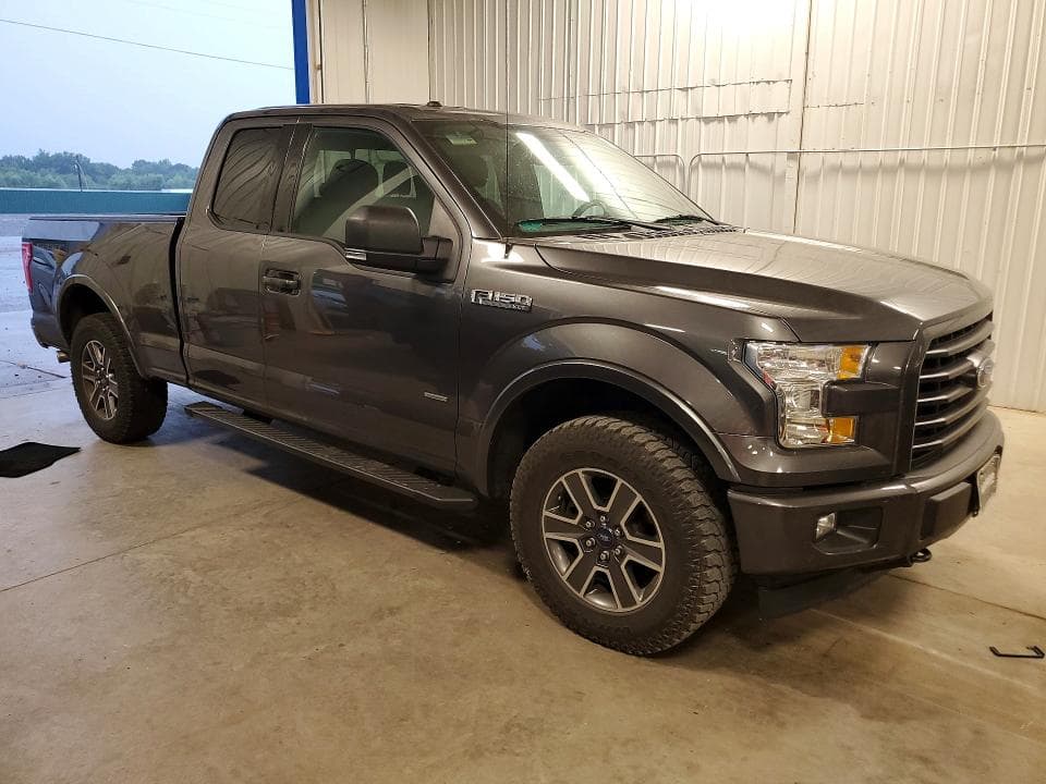 2017 FORD F150 SUPER CAB 4