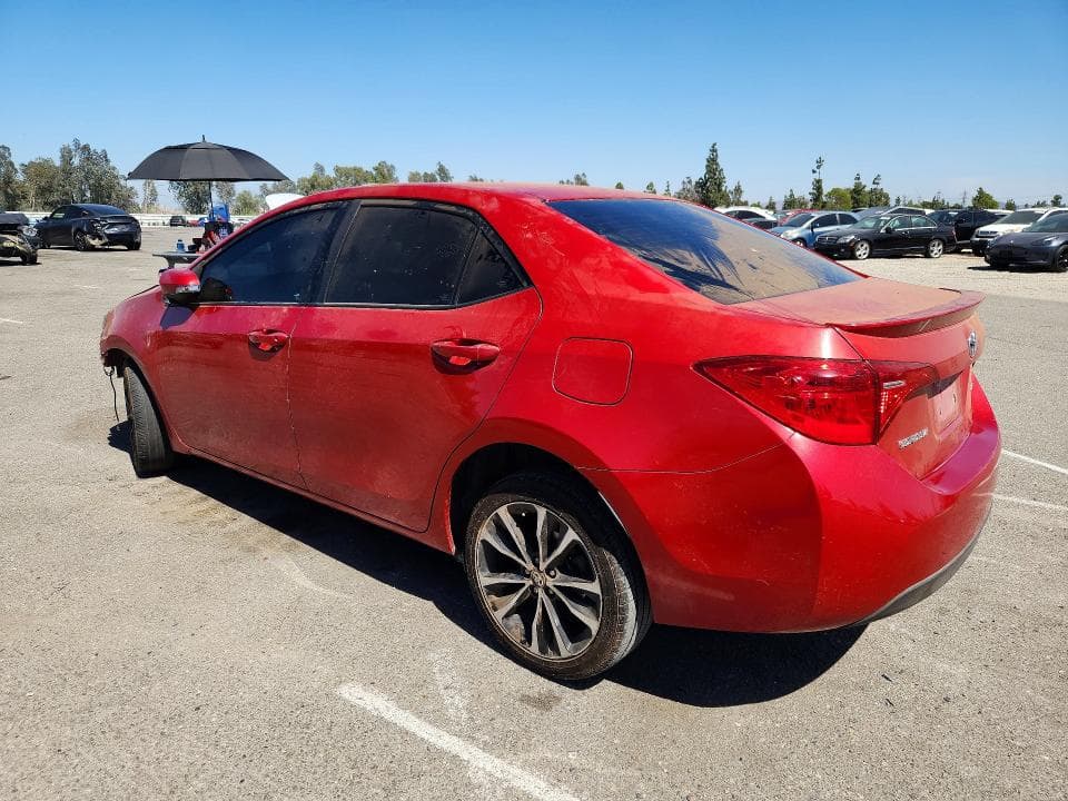 2017 TOYOTA COROLLA SE 2