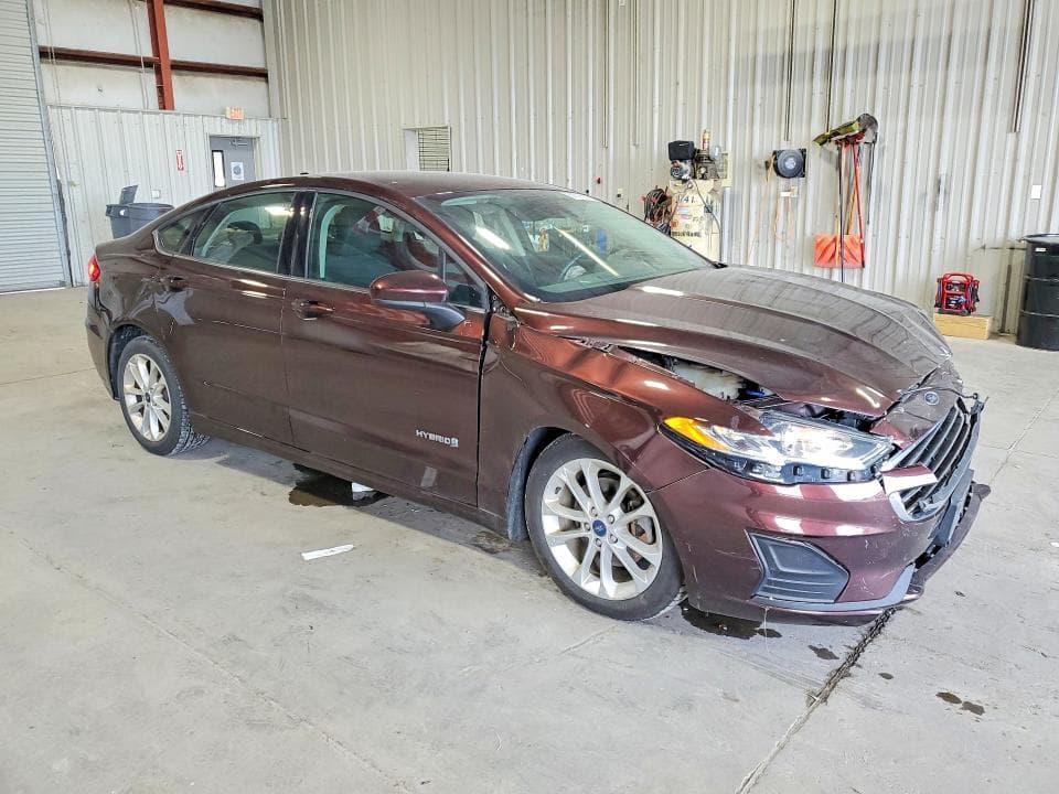2019 FORD FUSION SE 4