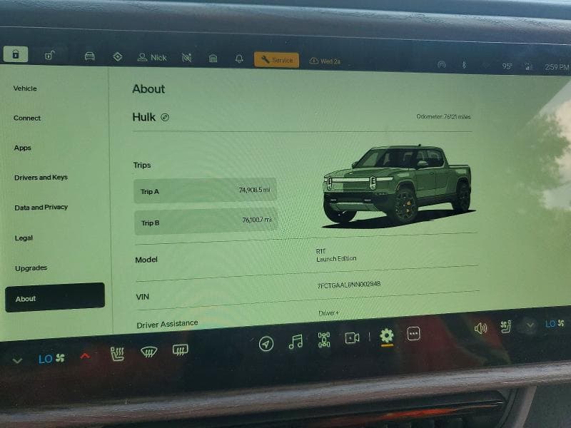 2022 RIVIAN R1T LAUNCH EDITION 9