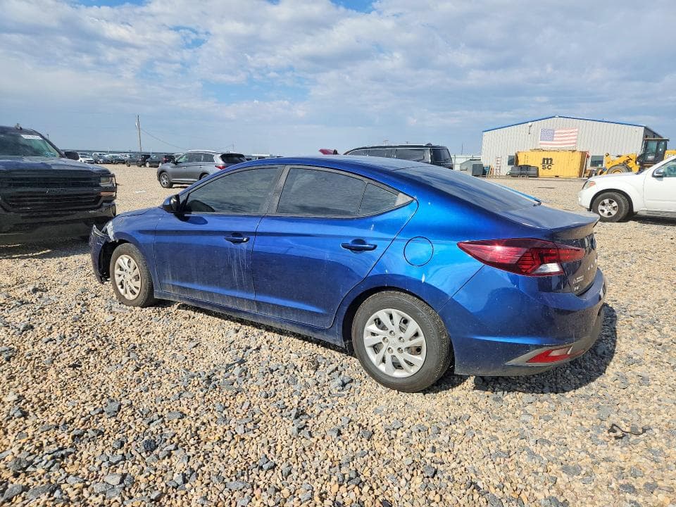 2019 HYUNDAI ELANTRA SE 2