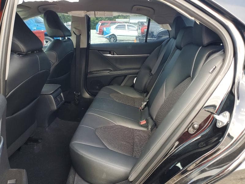 2023 TOYOTA CAMRY XSE 10