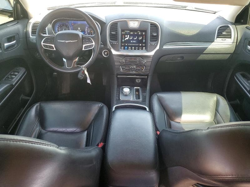 2021 CHRYSLER 300 TOURING 8