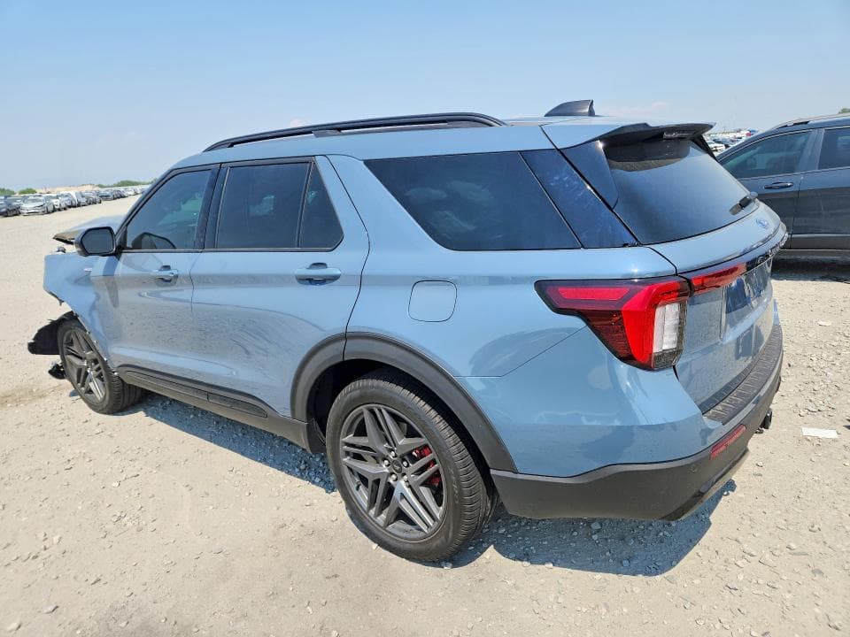 2026 FORD EXPLORER 2