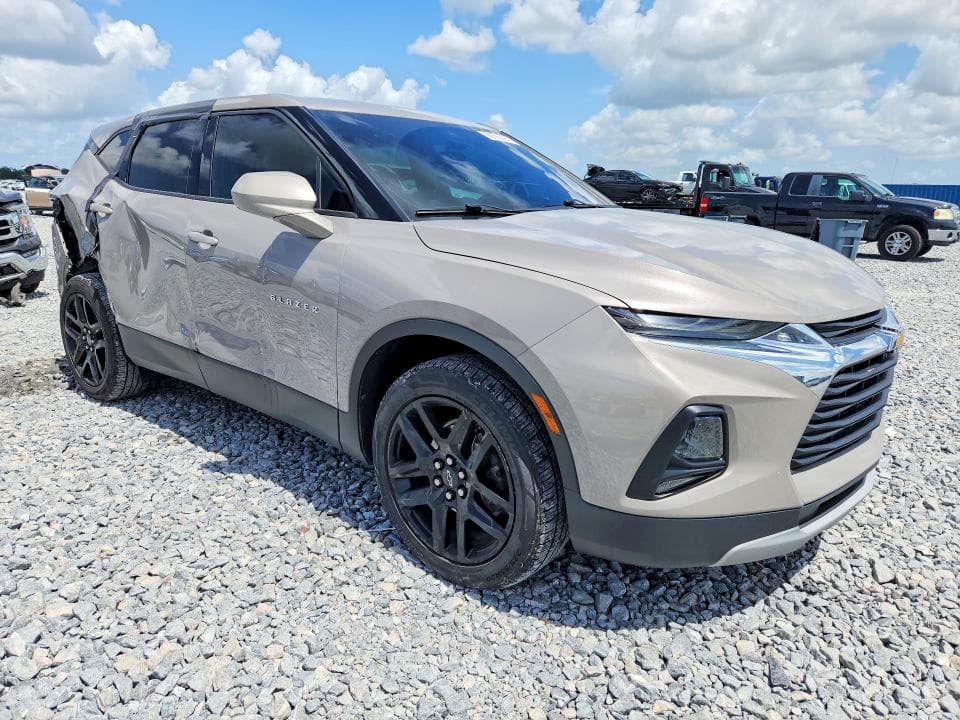 2021 CHEVROLET BLAZER 2LT 4