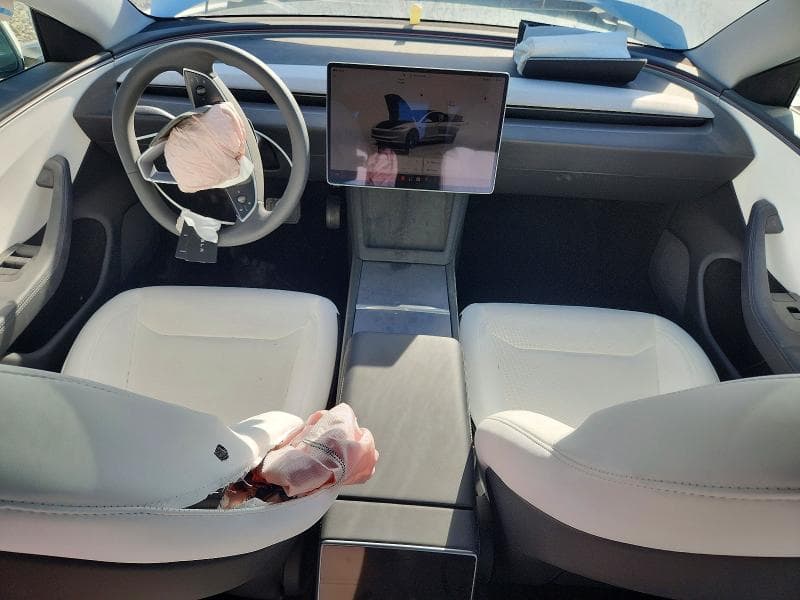 2026 TESLA MODEL 3 8