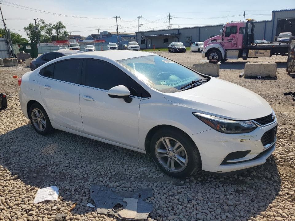 2017 CHEVROLET CRUZE LT 4
