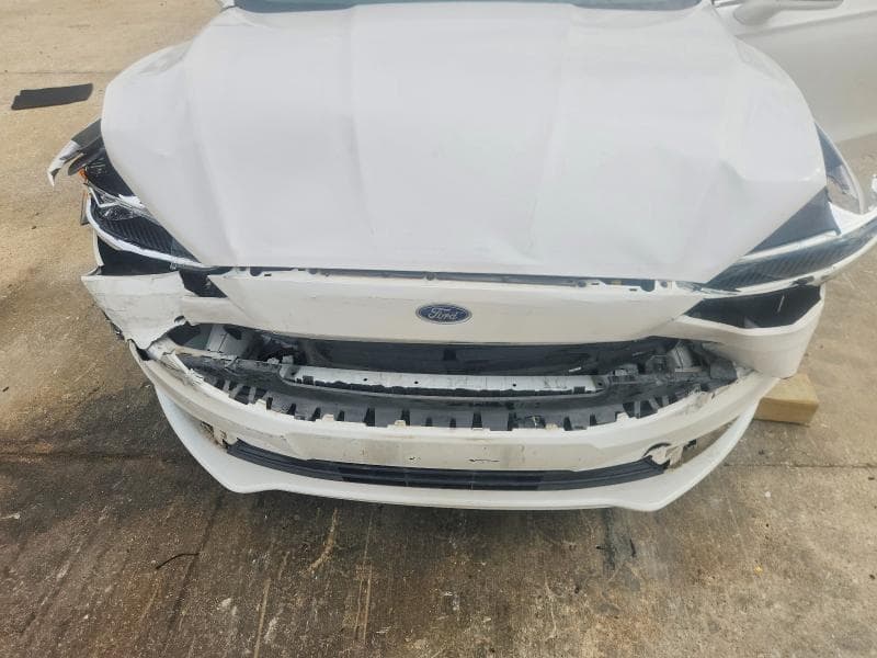 2018 FORD FUSION SE 11