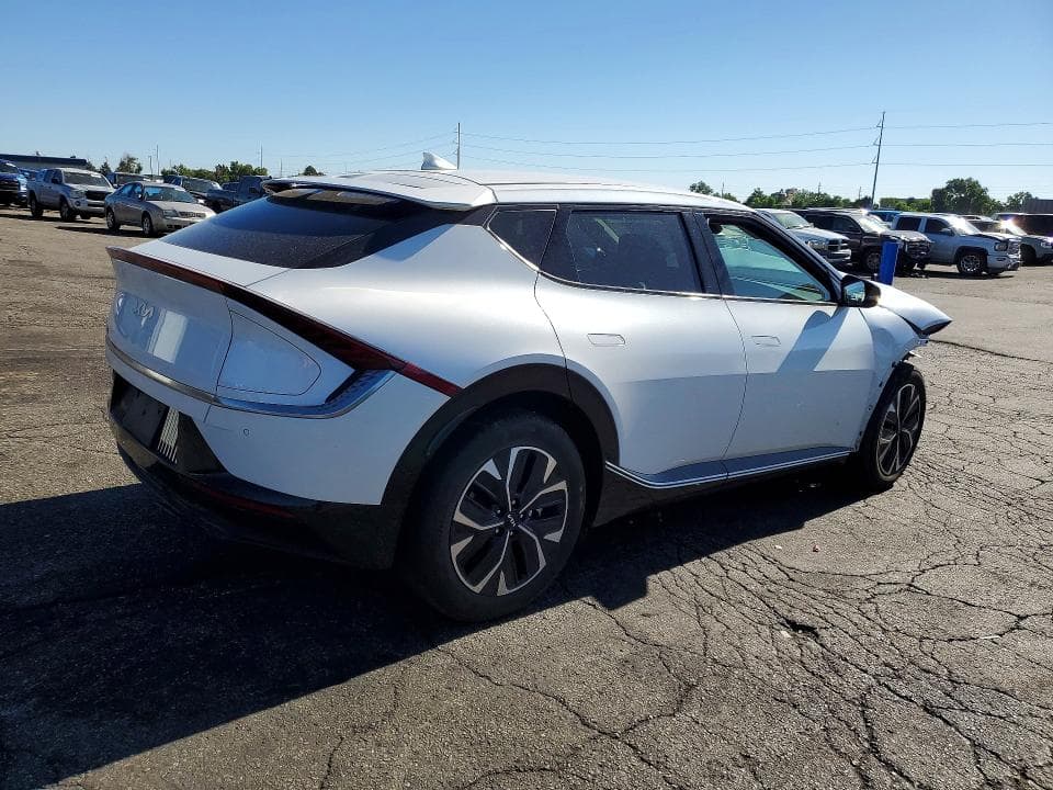 2024 KIA EV6 WIND 3