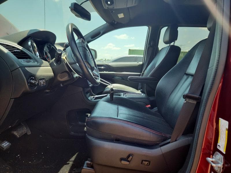 2017 DODGE GRAND CARAVAN GT 7